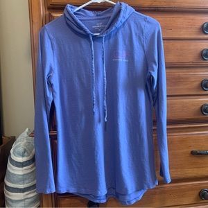 Vineyard Vines Long Sleeve w/ hood
